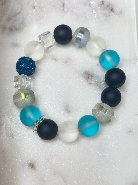 Velvet Tide – Bespoke Krobo Bracelet